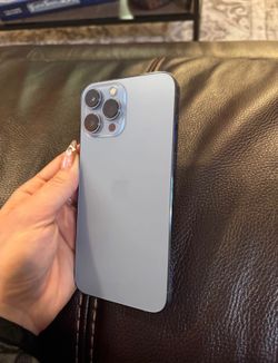IPhone 13 Pro Max Unlocked available