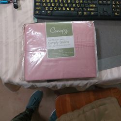 Canopy 300 Thread Count Sheet Set