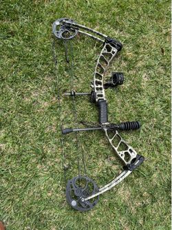 Left Handed Mission by Mathew’s Compound bow Package