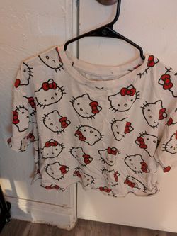 Hello Kitty crop top
