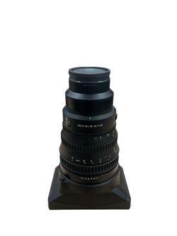 Sony FE PZ 28-135mm f/4 G OSS power zoom lens