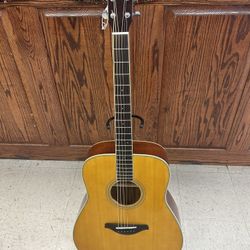 Yamaha Acoustic Electric Guitar 