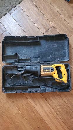 Dewalt Variable Speed Reciprocating saw 10 Amp # 65