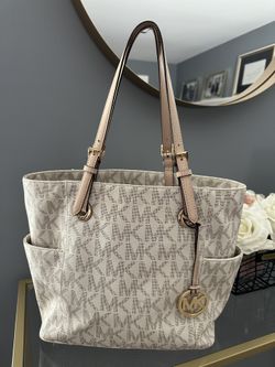 Michaels Kors Tote Purse REDUCED!!!!