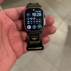 Apple Watch Ultra 1