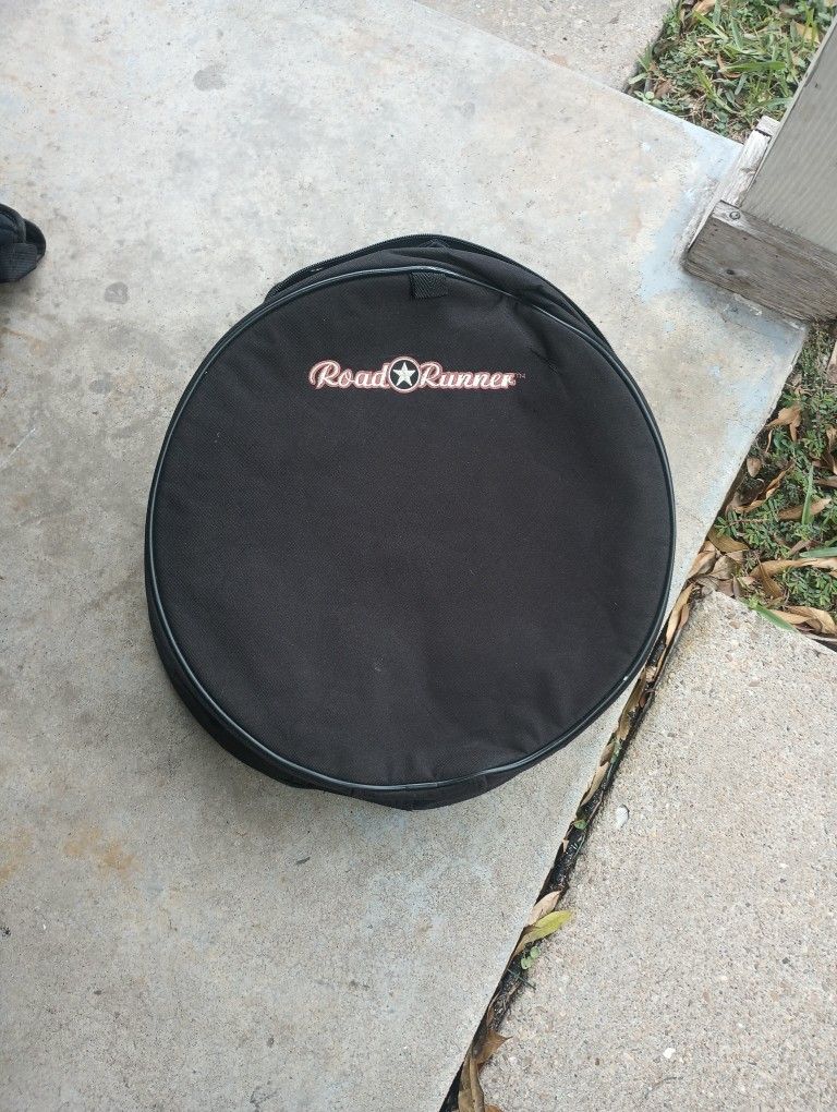 Snare bag 14" $20 
Tom drum bag 13" $15 good condition