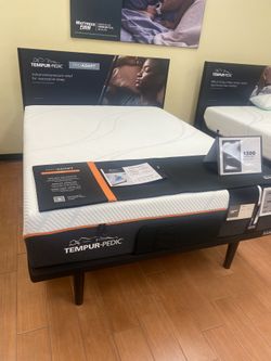 Tempurpedic ProAdapt - Firm Queen Size Mattress