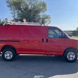 2017 Chevy Xpress van
