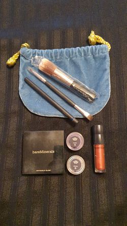 BareMinerals Bundle #8 - All Items Are Brand New  Thumbnail