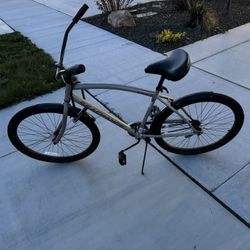 Men’s Cruiser Bike W/ Bike Lock -$100 OBO