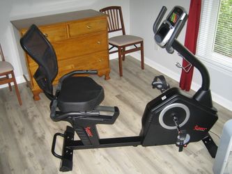 Sunny Health & Fitness Recumbent Bike