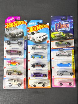 Hot Wheels & Matchbox Lot Of 15 Cars For $25