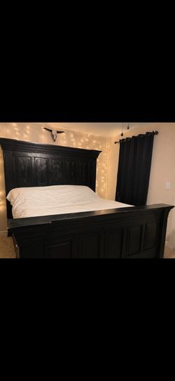 King  Size Bed frame - Real Wood