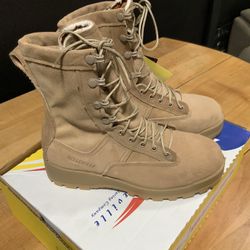 US Army COMBAT Boots Men’s Size 6.5 Women’s 8.5(NEW)