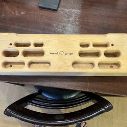Used wood grips Hang board!
