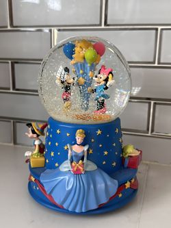 Disney snow globe