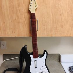 Harmonix Rock Band 2 Stratocaster Wireless Guitar Controller for Xbox 360, Tested, Working