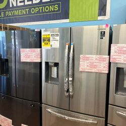 Samsung Refrigerator 6Q8Q