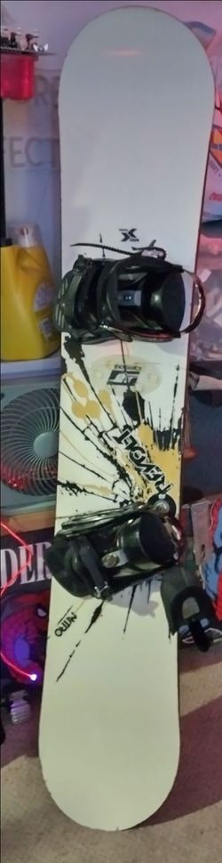 NITRO " REVOLT " TOP SNOWBOARD 158 CM + HEAD BINDINGS w/bag