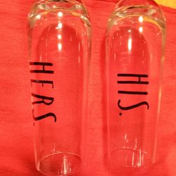 His And Her Glasses Set