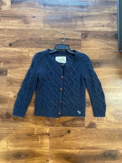 Abercrombie & Fitch Cable Knit Cardigan