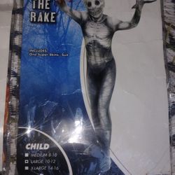💀☠️☠️👻👹Brand New Child's Large 10-12  The Rake👹☠️💀💀👻