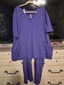 Medical/Nurse Uniform 3XL