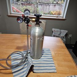 5lb Aluminum CO2  Tank With  Gages