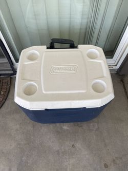 Coleman Cooler With Wheels