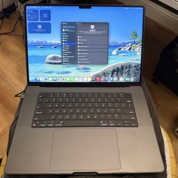 MacBook Pro M4 Max 16”
