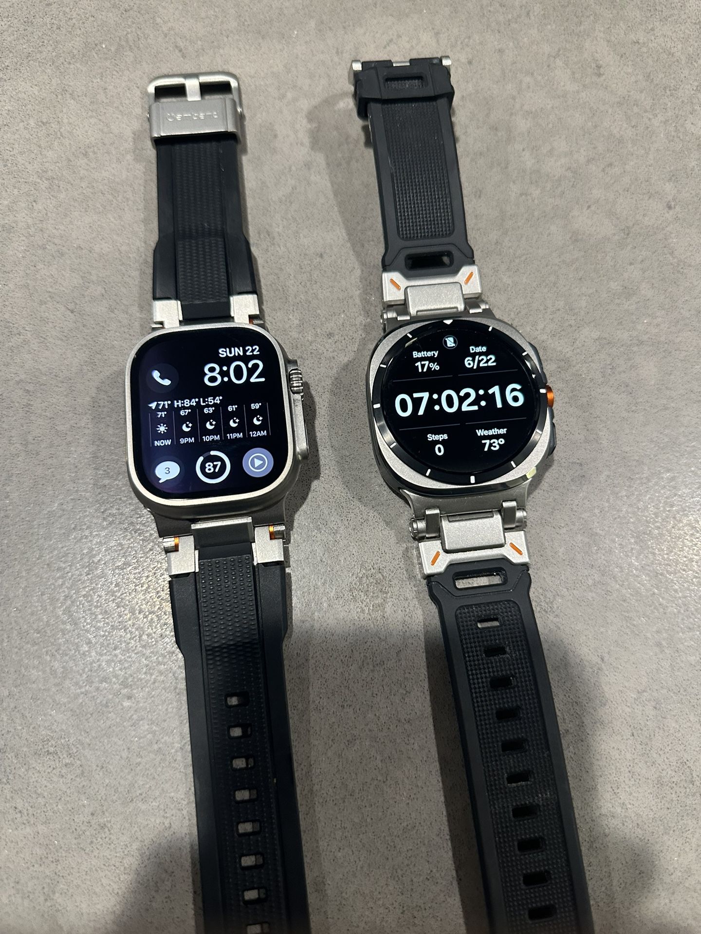 Apple Watch Ultra 2 Galaxy Watch Ultra