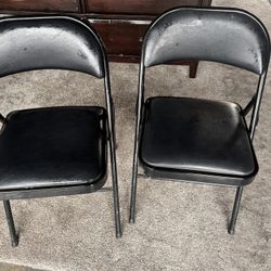 padded folding chairs