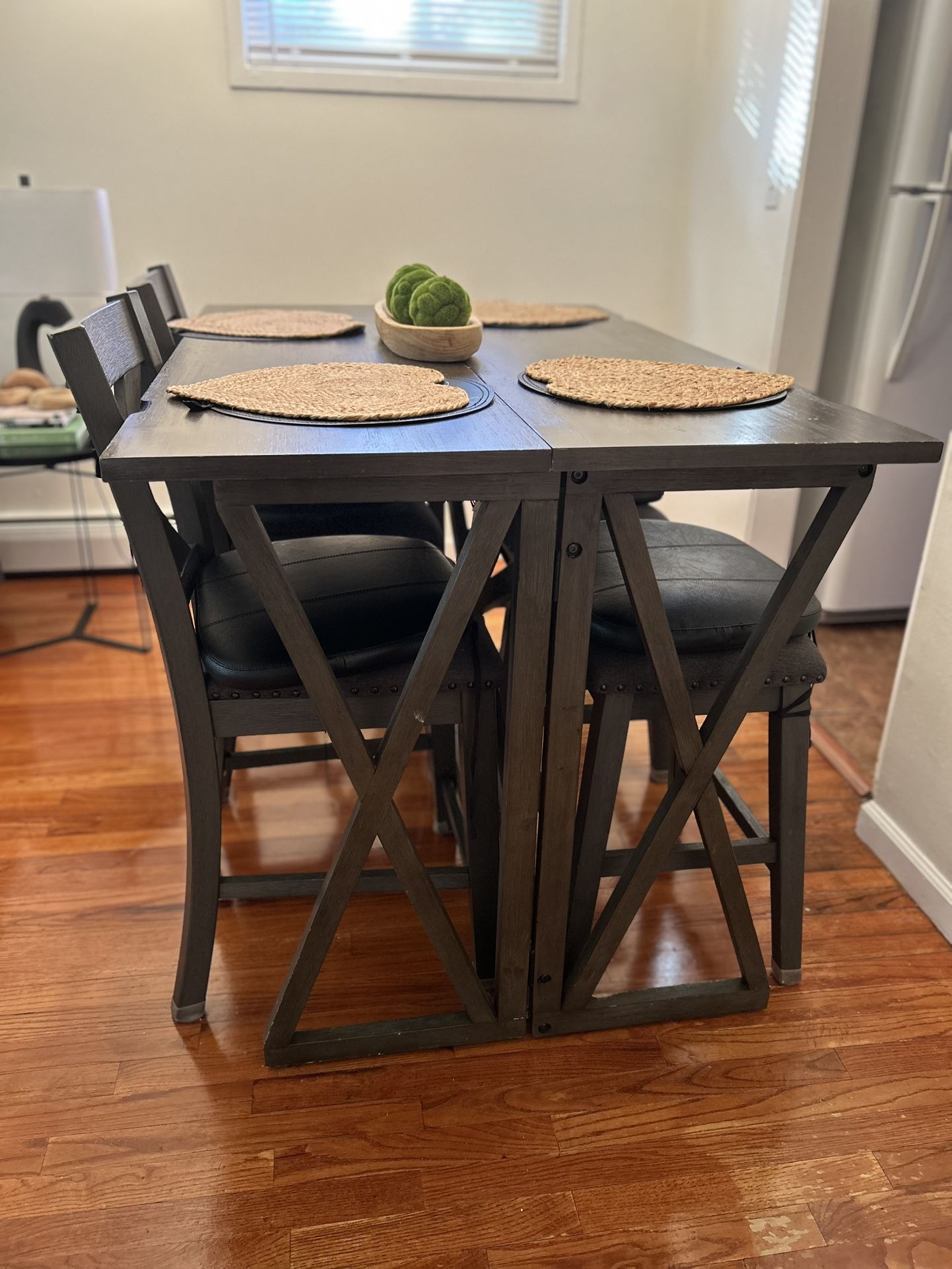 Dinning Set
