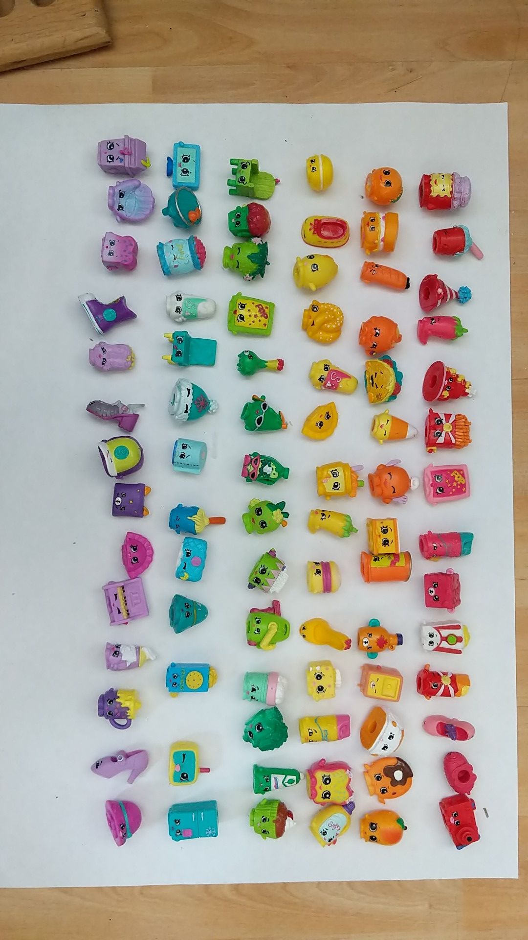 Lot of 84 Shopkins. Some from season 1!!