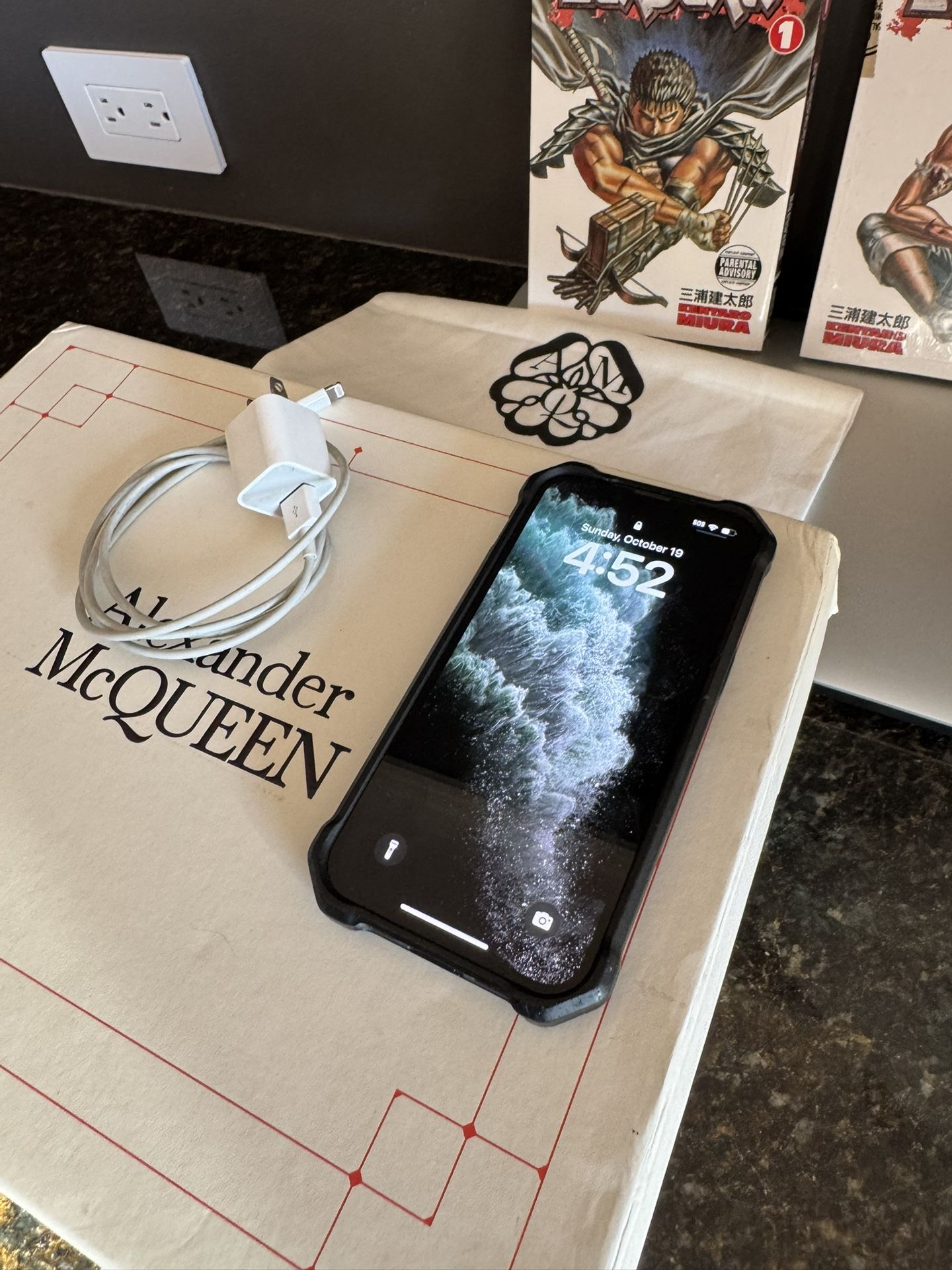 iPhone 13 (MINT) 128GB