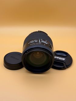 Nikon AF Nikkor 28-105mm f/3.5-4.5D Lens