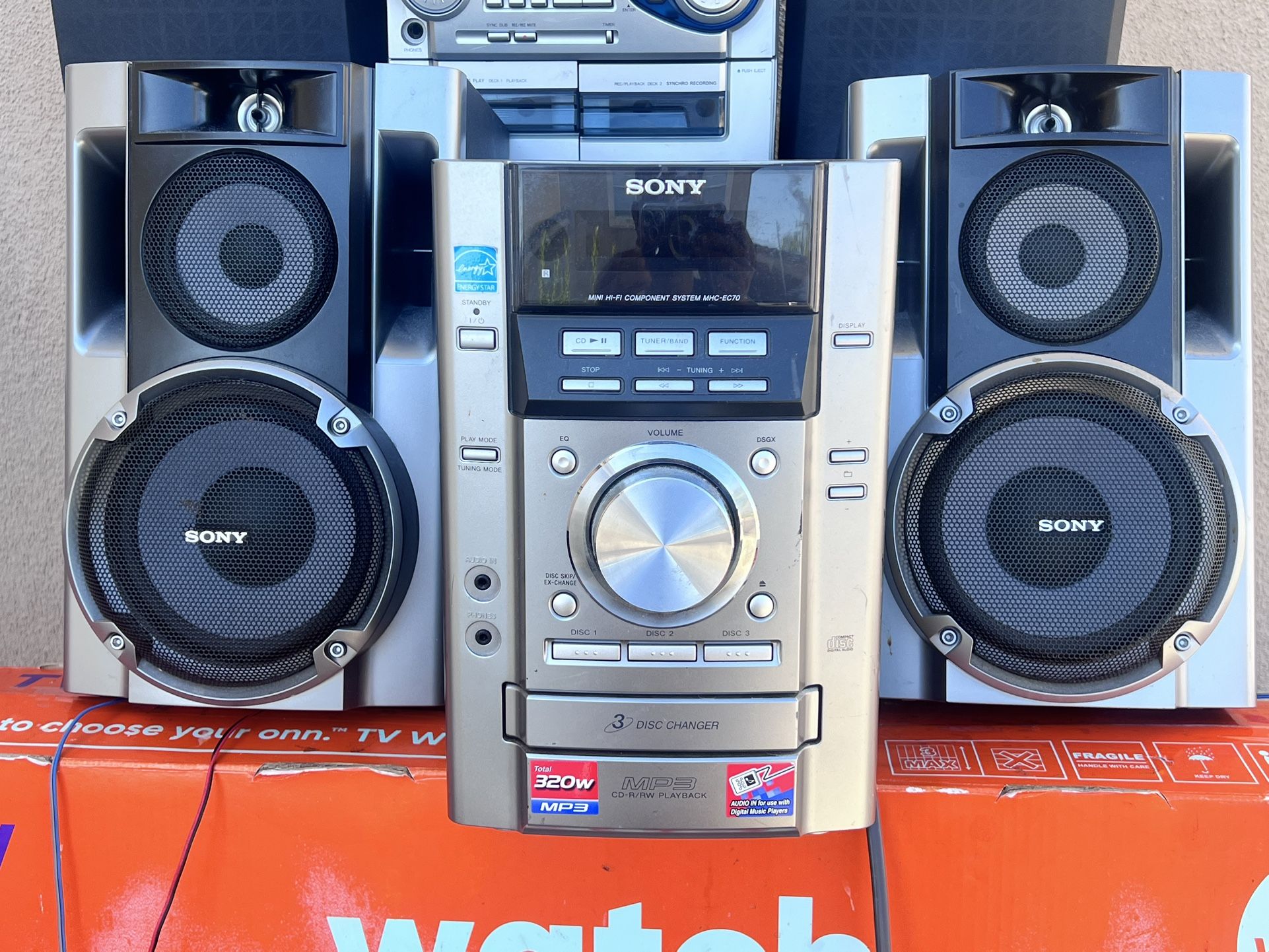 Everything For $40 TV 50 Inch/2 Stereos Sony And Aiwa (read The Description Pls) Or Best Offer