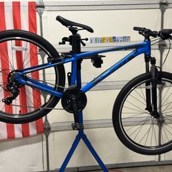 GIANT ATX Mountain Bike - Custom Upgraded