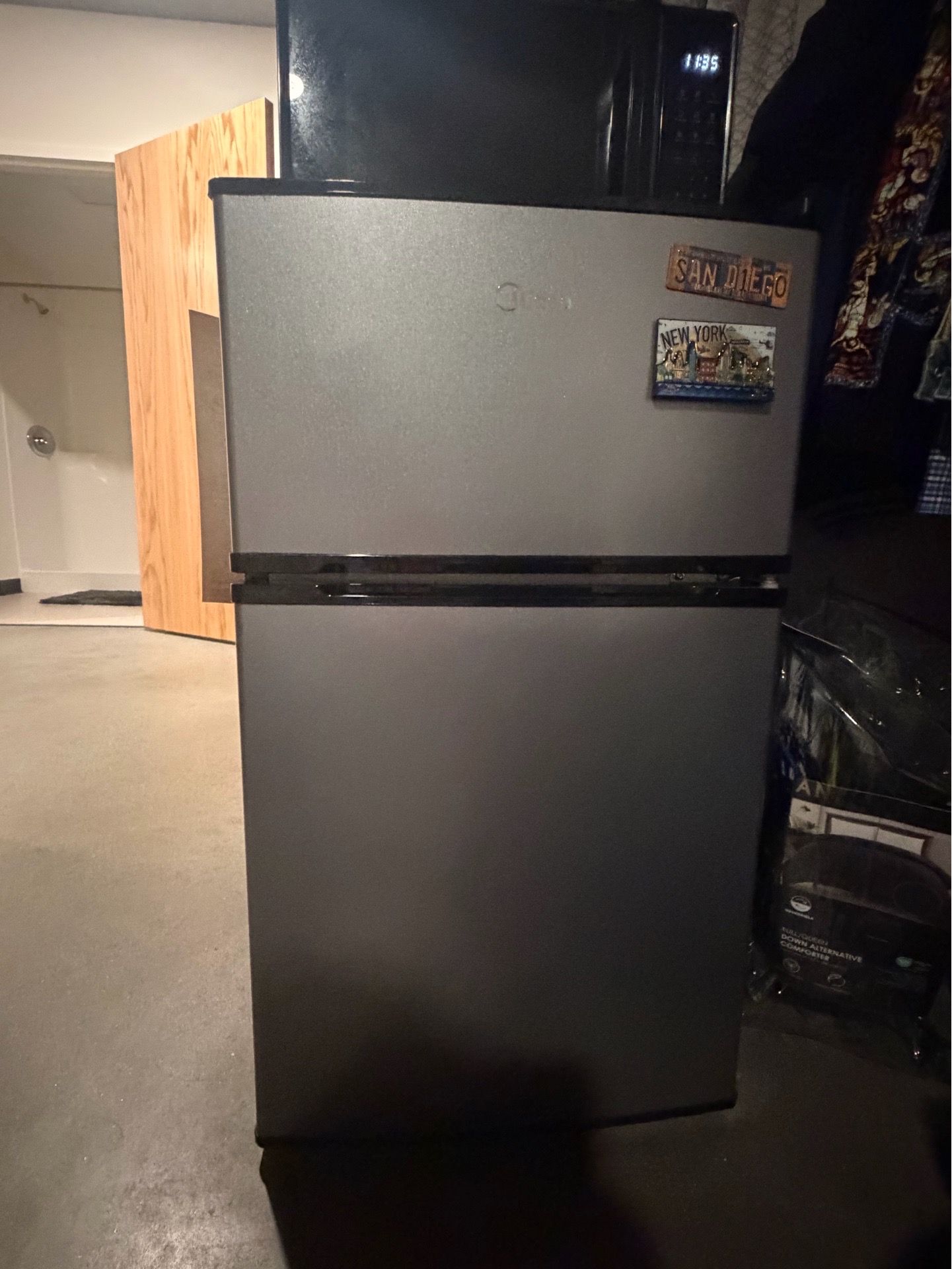 Mini Fridge with Freezer