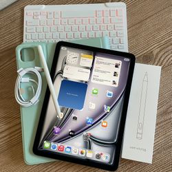 Apple iPad Air 11” M2 chip 128GB (2024 model / Gray) with keyboard and Pencil (100% battery) 
