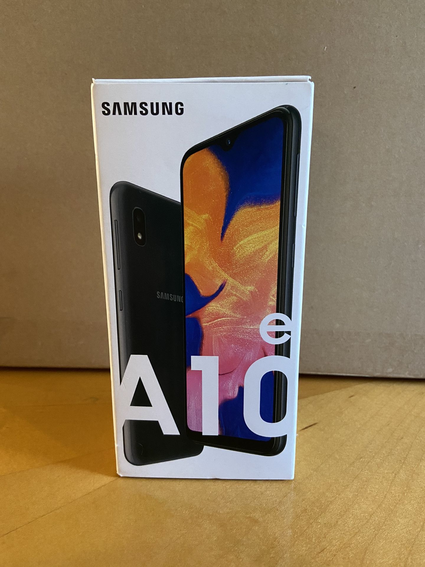 Samsung Galaxy A10e Cellphone New In Box Verizon