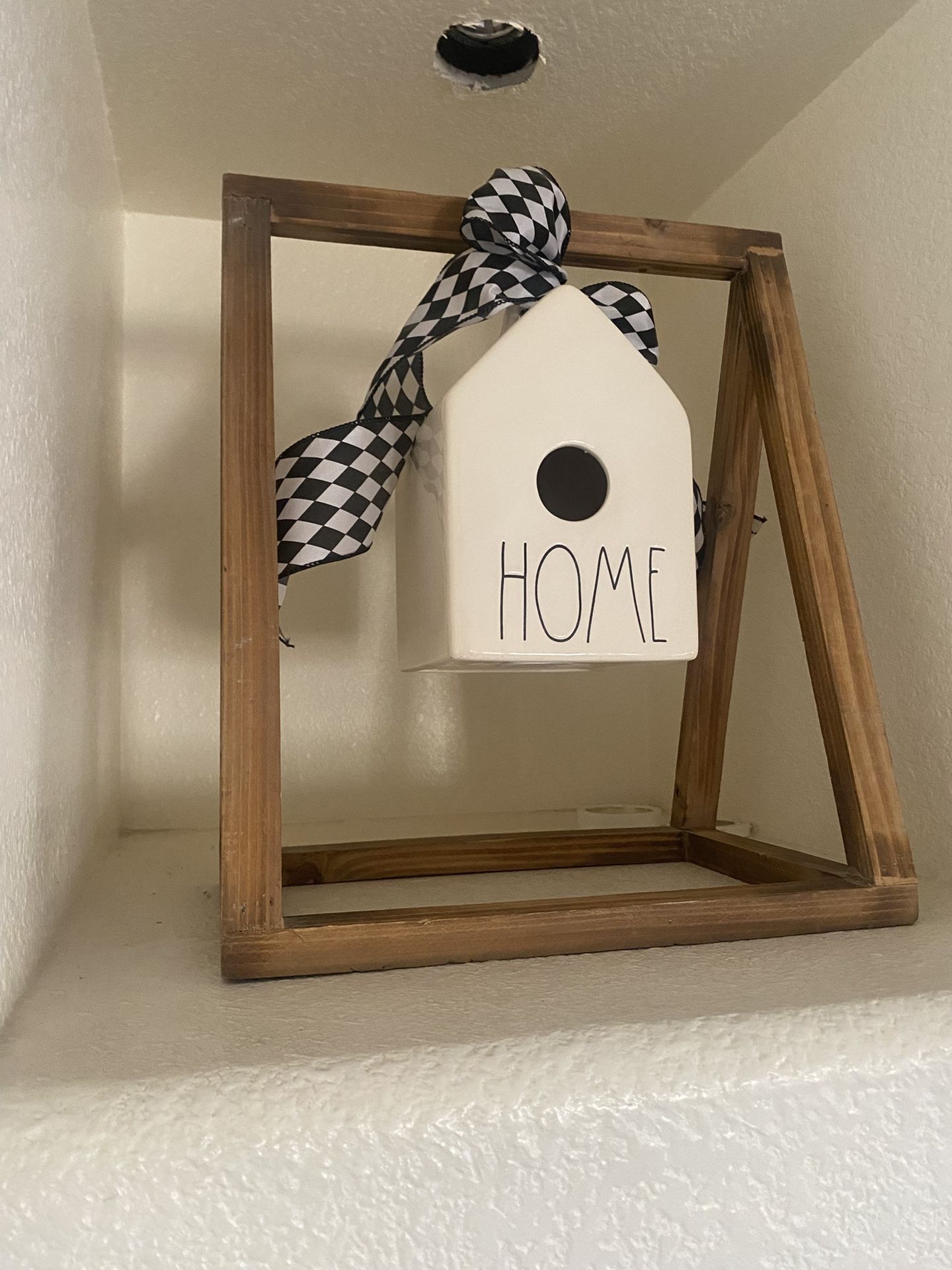 Rae Dunn Home Birdhouse With Stand