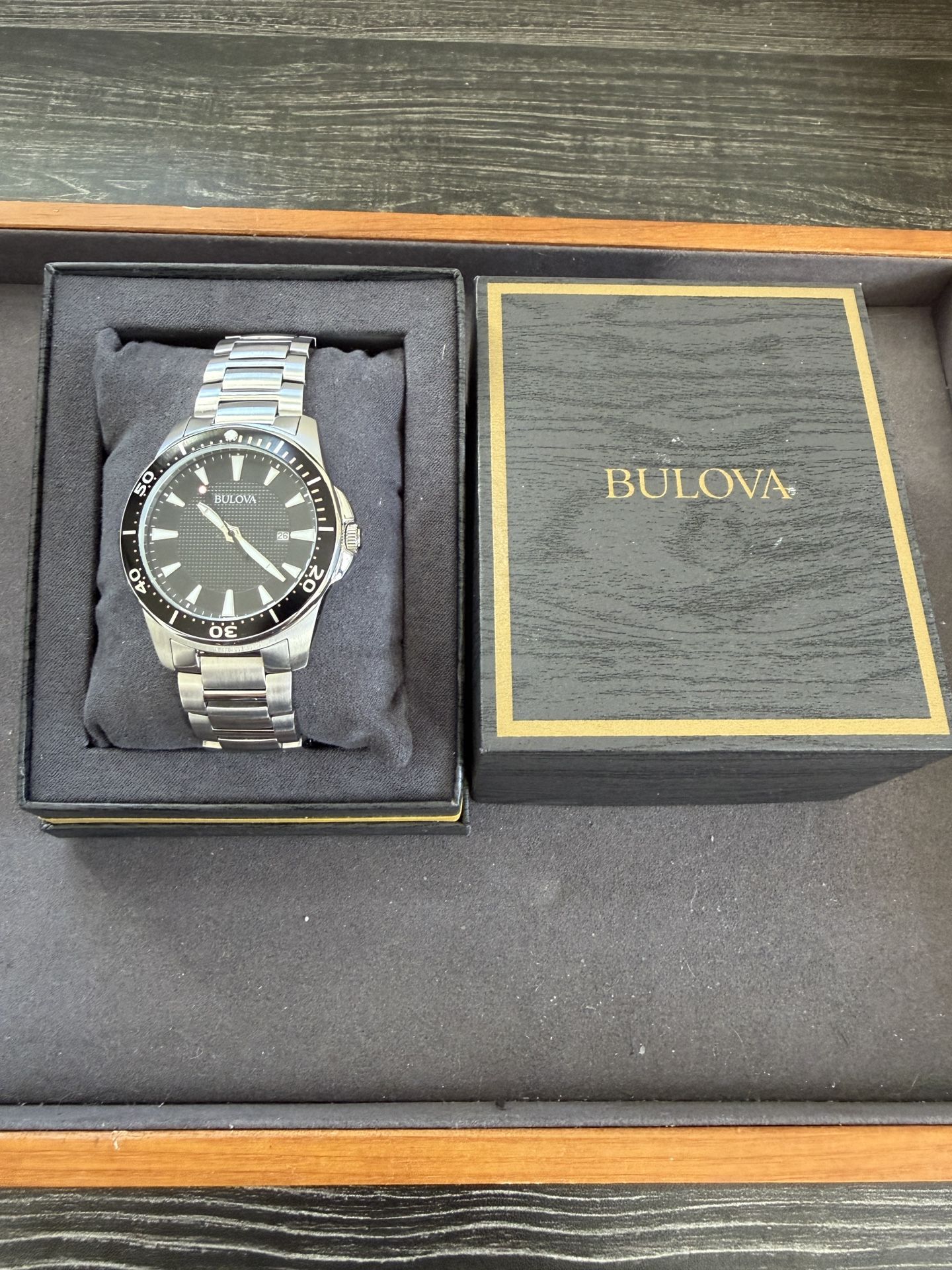 Bulova Stainless Steel Dive Watch – Black Dial – Box & Extra  display picture 1