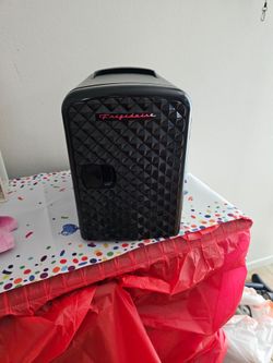 Mini fridge