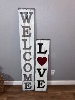 🏡 Rustic Farmhouse Porch Signs – Welcome & Love  $10 For Set