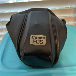 Canon. Camera Case