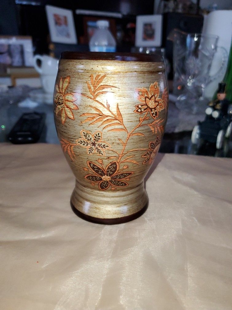 Decorative Cup/Vase
