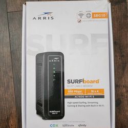 (New) Cable Modem - ARRIS - SURFboard 16 x 4 DOCSIS 3.0