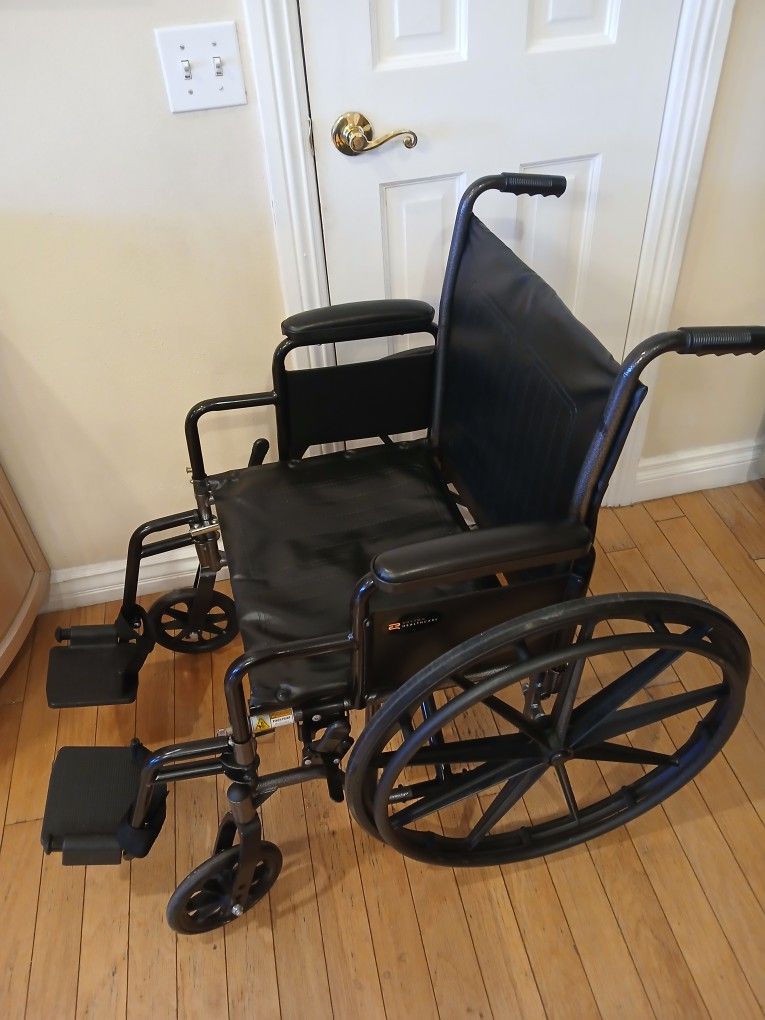 Wheelchair HAVE Duty 22"wide Folding (Raythm)