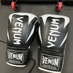 Venum Hammer Pro Boxing Gloves